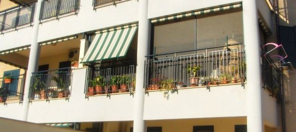 Apartamento de 6 divisões em Fondi, Italy N.º 3028 2
