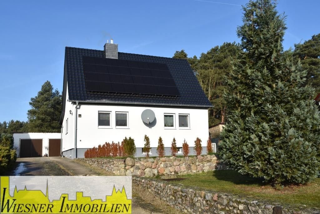 5 rooms House in Brandenburg, Germany No. 20471