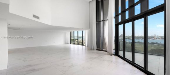 6 dormitorios propiedad comercial en venta en Miami, Miami-Dade, Florida, USA № 614995 22