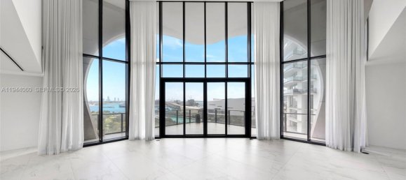 6 dormitorios propiedad comercial en venta en Miami, Miami-Dade, Florida, USA № 614995 30