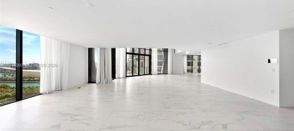 6 dormitorios propiedad comercial en venta en Miami, Miami-Dade, Florida, USA № 614995 14