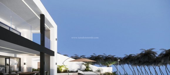 5 bedrooms Villa in San Eugenio, Spain No. 3671 6