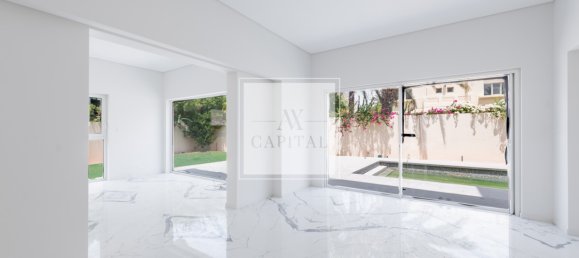 Вилла с 4 спальнями в Meadows, ОАЭ № 51833 23