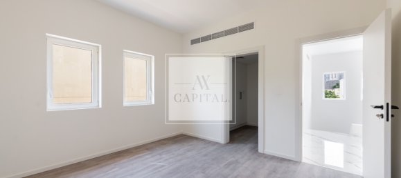 Вилла с 4 спальнями в Meadows, ОАЭ № 51833 12