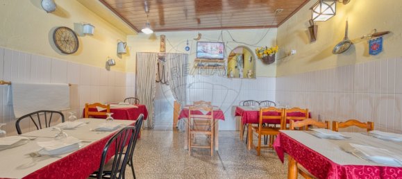 135m² Commercial property in Cartaxo, Portugal No. 76096 23