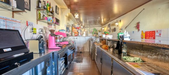 135m² Commercial property in Cartaxo, Portugal No. 76096 28