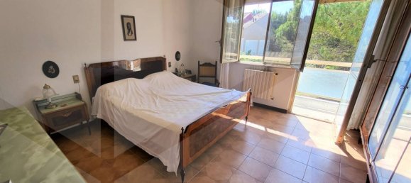 7-salle Villa à Pescara, Italy No. 23081 9