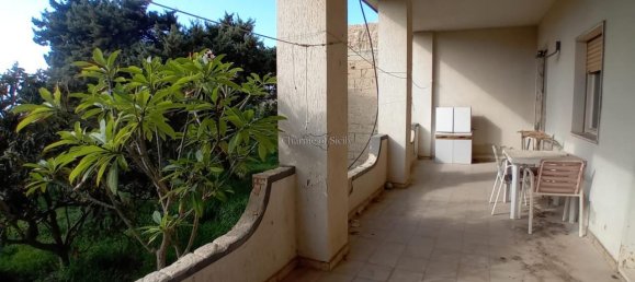 Вилла с 8 комнатами в Шикли, Италия № 15262 18