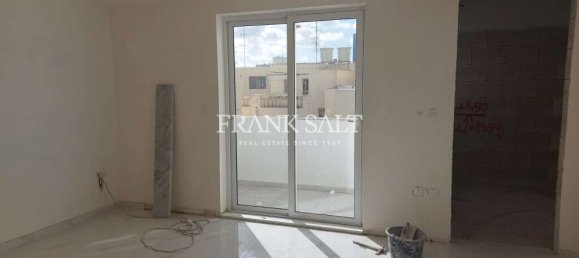 2 غرف نوم بانتهاوس في Birkirkara, Malta رقم 2157 2