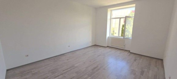 2 rooms Apartment in Favoriten, Austria No. 261368 5