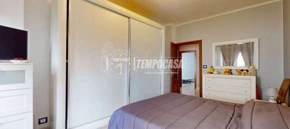 2 Schlafzimmer Wohnung in Rivoli, Italy, Nr. 280633 9