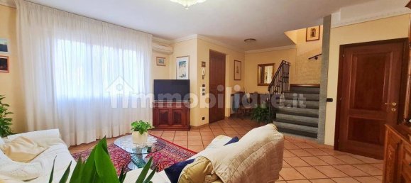 3 Schlafzimmer Villa in Capannori, Italy, Nr. 294429 6