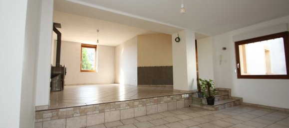 2 Schlafzimmer Wohnung in Marly, France, Nr. 258224 6