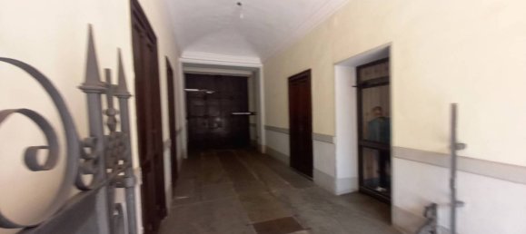 2 bedrooms Apartment in Turin, Italy No. 326799 23