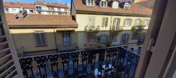 2 bedrooms Apartment in Turin, Italy No. 326799 17