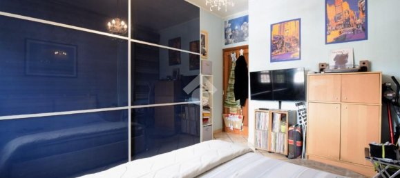 2 rooms Apartment in Rozzano, Italy No. 330327 17