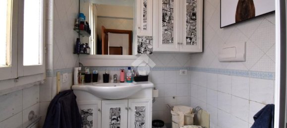 2 rooms Apartment in Rozzano, Italy No. 330327 18