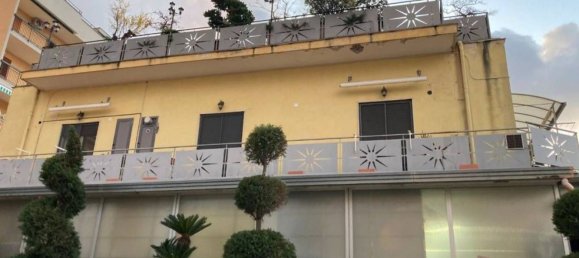 Apartamento de 3 habitaciónes en Gragnano, Italy No. 12557 11