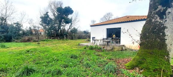 3 bedrooms House in Saint-Brevin-les-Pins, France No. 103103 4