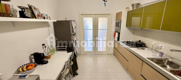 3 bedrooms Apartment in Naples, Italy No. 106407 12