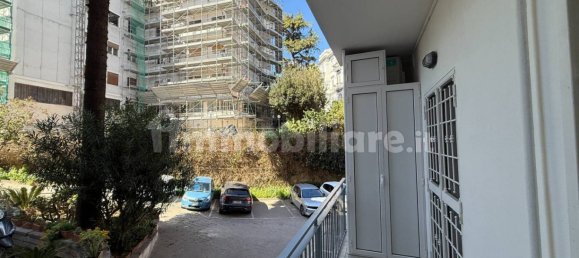 3 bedrooms Apartment in Naples, Italy No. 106407 10