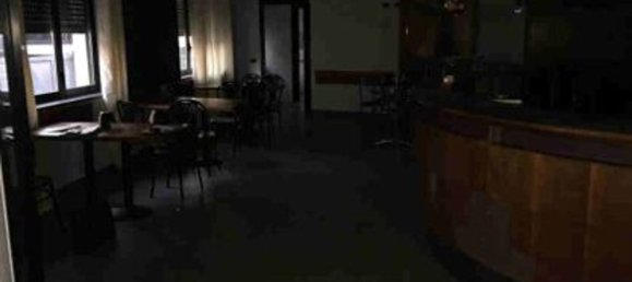 110m² Commercial property in Ossona, Italy No. 160292 8