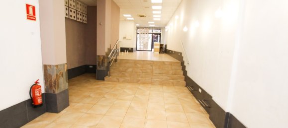 140m² Commercial property in Las Palmas De Gran Canaria, Spain No. 149209 5