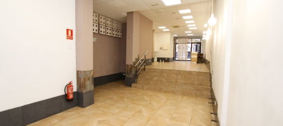 140m² Commercial property in Las Palmas De Gran Canaria, Spain No. 149209 13