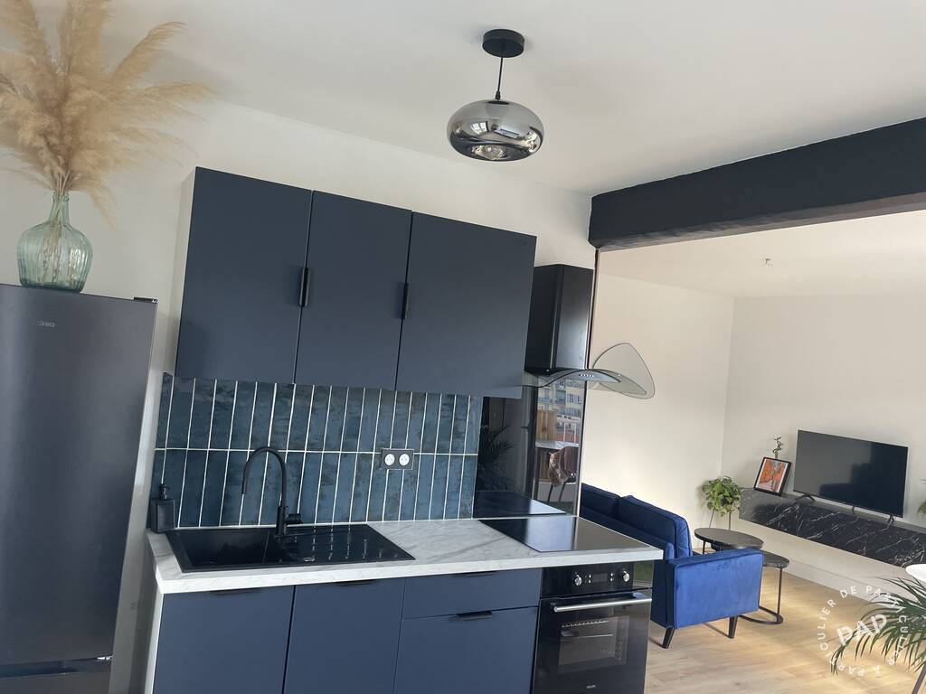 Apartamento de 2 dormitorios en Nice, France No. 328271