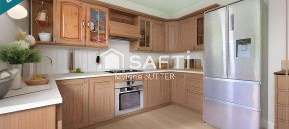 4 bedrooms House in Laloeuf, France No. 44380 3