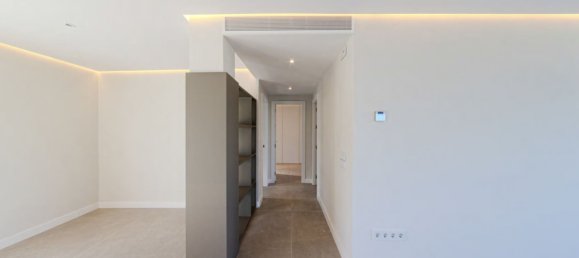 2 bedrooms Penthouse in Marbella, Spain No. 123119 49