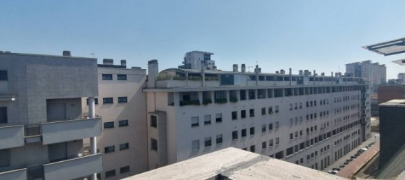 Пентхаус с 2 спальнями в Милан, Италия № 354852 8