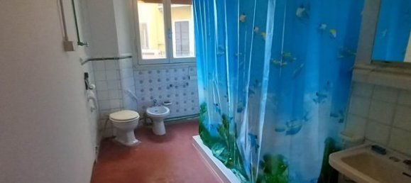 6 rooms Apartment in Modena, Italy No. 215938 6