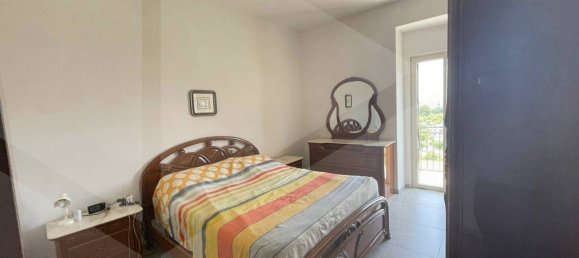 Apartamento de 3 habitaciónes en Vico del Gargano, Italy No. 24156 3
