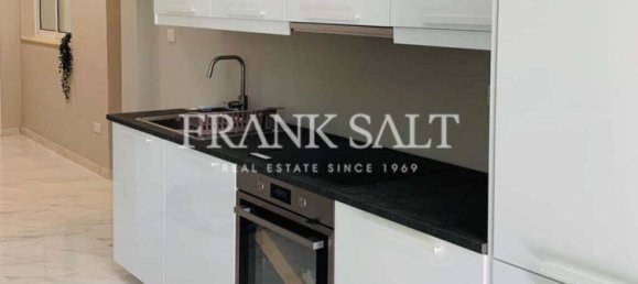 1 غرف نوم شقة في Sliema, Malta رقم 4329 2