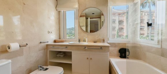 3 غرف نوم بانتهاوس في Marbella, Spain رقم 138330 21