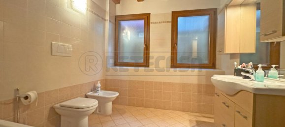 5-salle Maison à Trissino, Italy No. 4817 8