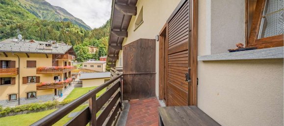 5 rooms Apartment in Campodolcino, Italy No. 284937 27