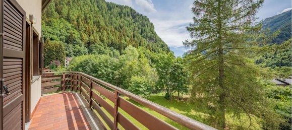 5 rooms Apartment in Campodolcino, Italy No. 284937 9