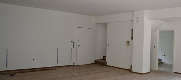 3 Schlafzimmer Property in Acharnes, Greece, Nr. 7140 4