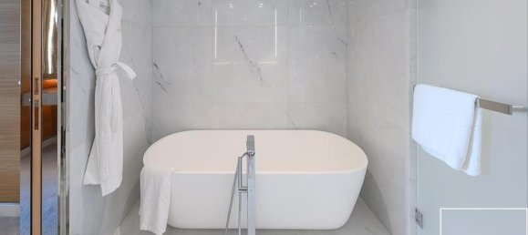 Apartamento de 3 dormitorios en Palm Jumeirah, UAE No. 112229 16