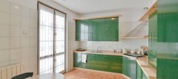 6 bedrooms House in Montorfano, Italy No. 361936 5