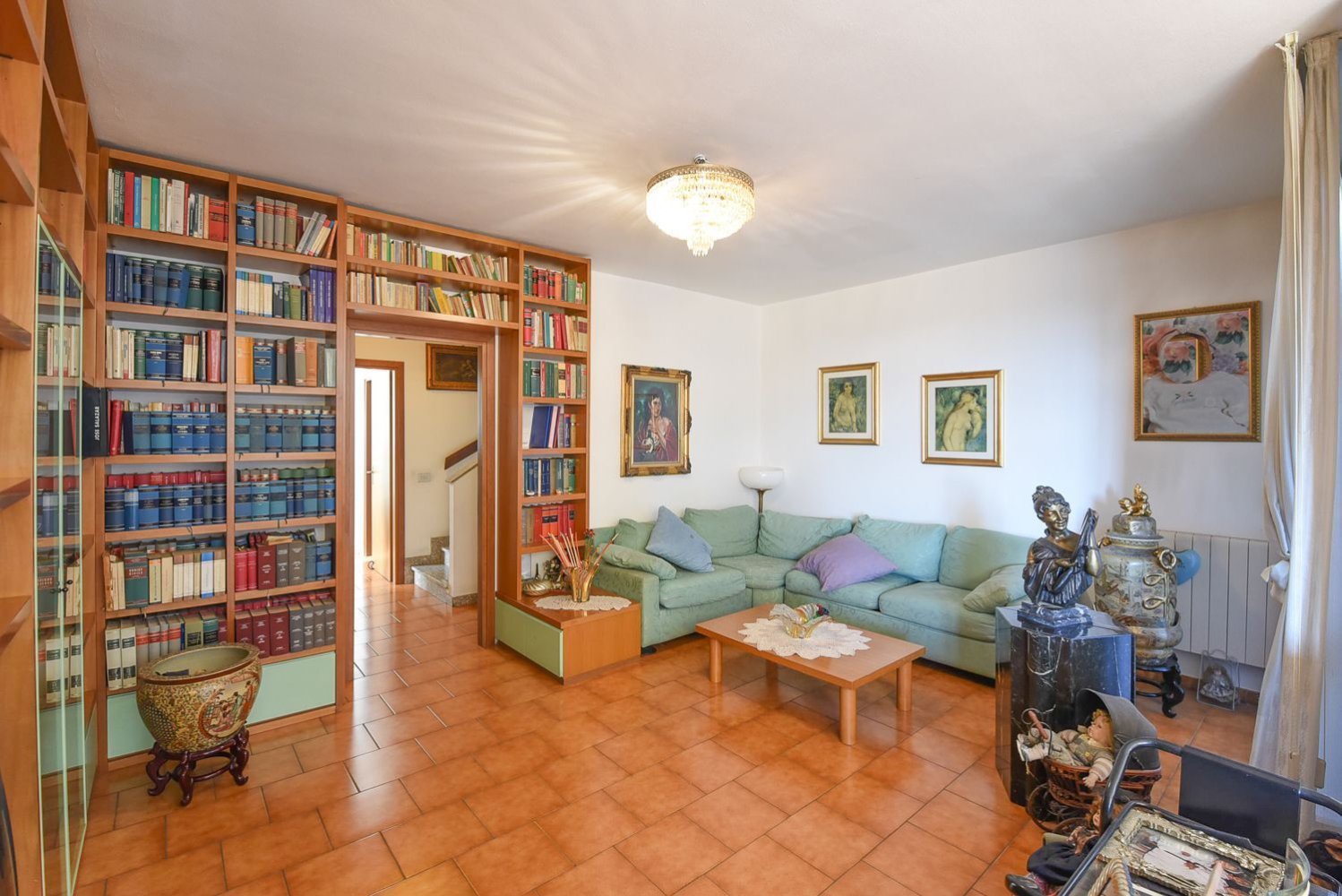 6 bedrooms House in Montorfano, Italy No. 361936