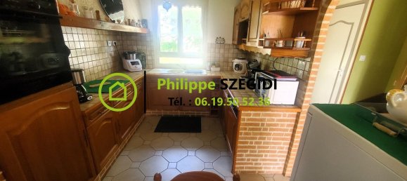 Casa de 5 dormitorios en Chateau-Thierry, France No. 256679 4