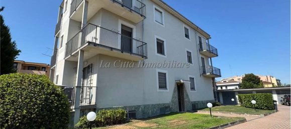 2 غرف نوم شقة في Novara, Italy رقم 336226 24