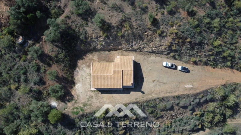 Дом с 4 спальнями в Кольменар, Испания № 58313