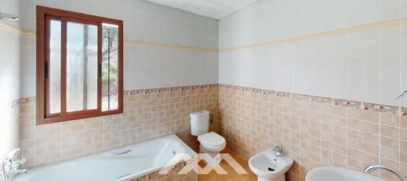 Дом с 4 спальнями в Кольменар, Испания № 58313 35