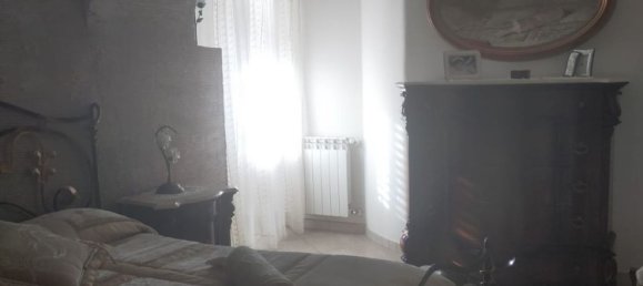 Apartamento de 3 divisões em Adrano, Italy N.º 115600 8