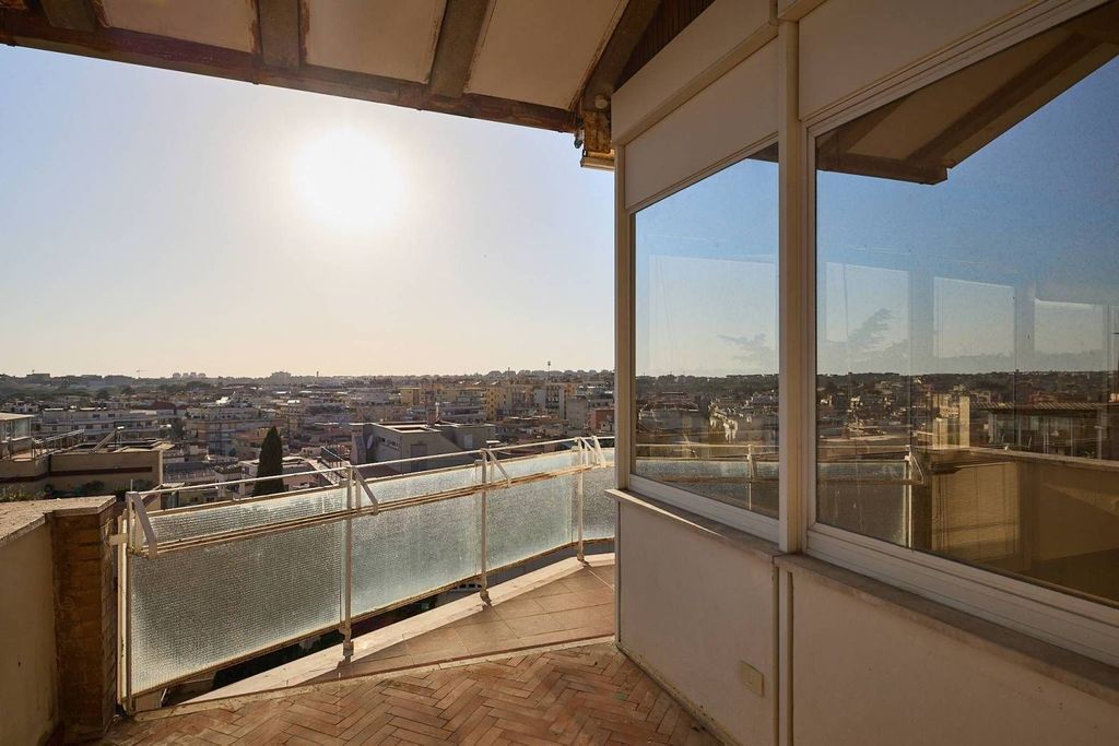 3 bedrooms Penthouse in Rome, Italy No. 71054