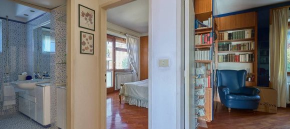 3 bedrooms Penthouse in Rome, Italy No. 71054 13